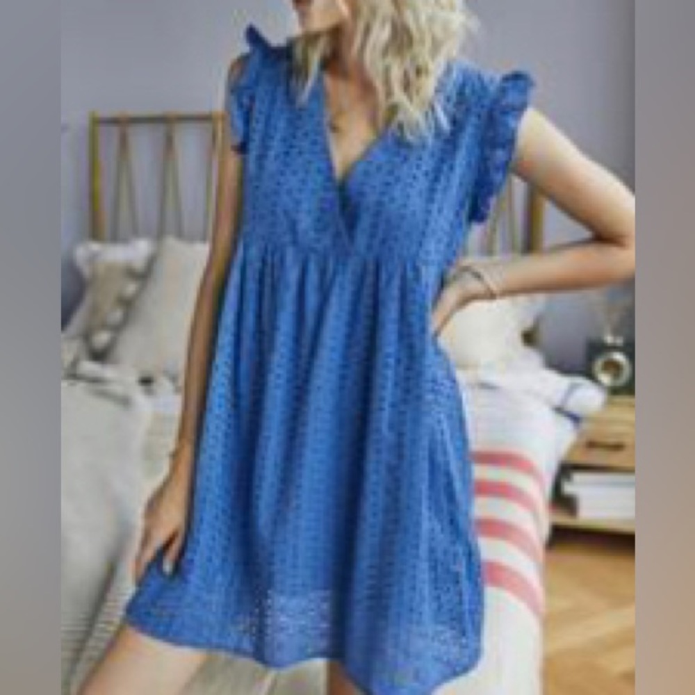 Eyelet embroidered ruffle badydoll dress